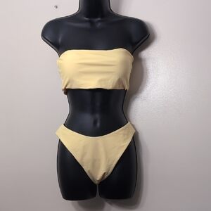 🛍️Bright Yellow Cheeky Bandeau Bikini Set Size M NWOT